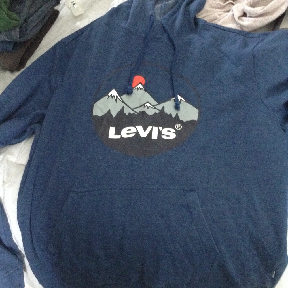 men's Levi's hoodie